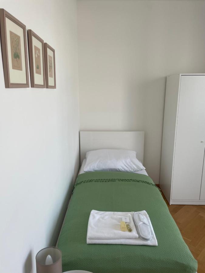 Skau Dunajska Family Two Bedroom Apartment Old Town Μπρατισλάβα Εξωτερικό φωτογραφία