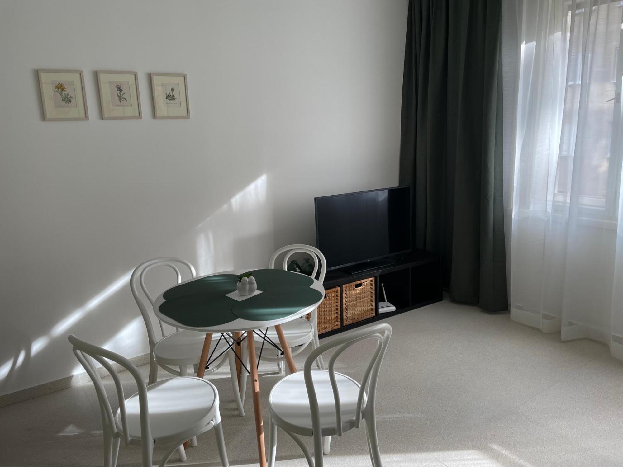 Skau Dunajska Family Two Bedroom Apartment Old Town Μπρατισλάβα Εξωτερικό φωτογραφία